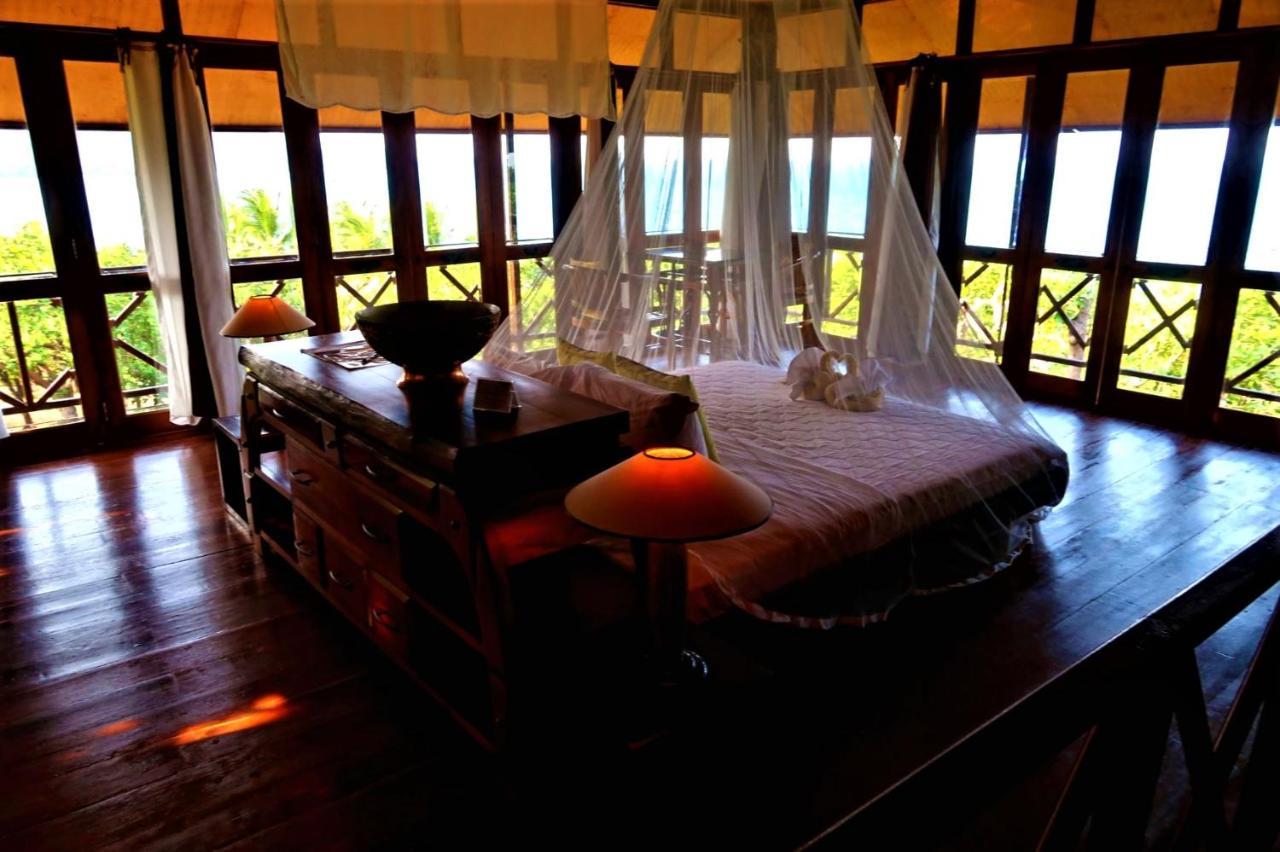 Breve Azurine Lagoon Resort Karimunjawa Exterior foto